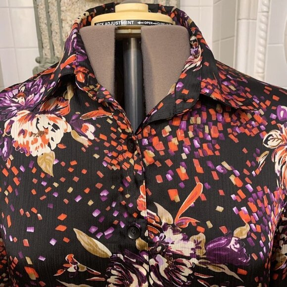 Draper's & Damon's. Size PL. Semi Sheer Long Sleeve Button Front Shirt. B57 - Picture 4 of 5